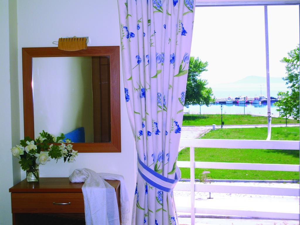 Hotel Florakis Livanátai 部屋 写真